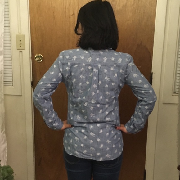 Floral chambray shirt - Picture 3 of 8